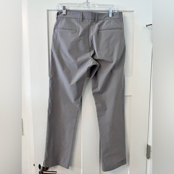 J Crew Performance Pants 30x30 - Picture 2 of 3
